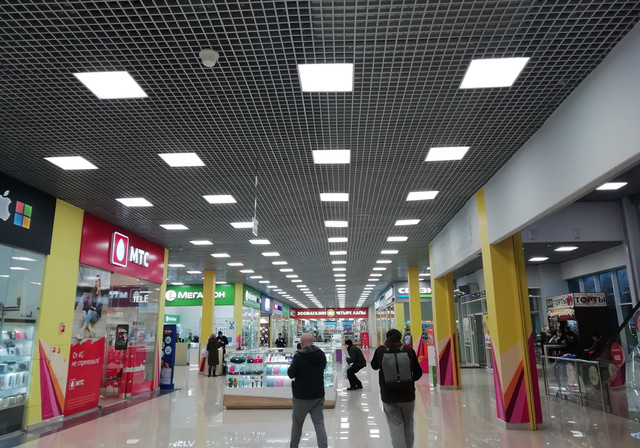 Освещение торгового центра «Новомосковский»